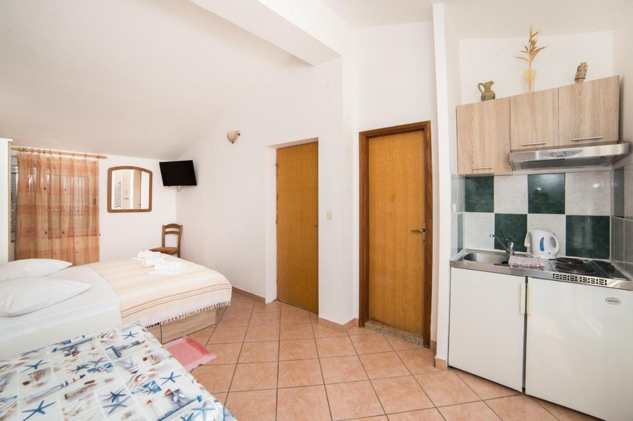 Apartament Mirna Center & Gradac (Split-Dalmatia)